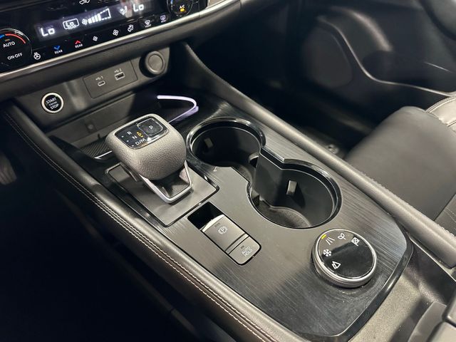 2023 Nissan Rogue Platinum Premium Package NO DEALER ADDS | Irving, Texas | Hopper Motorplex 2023 Nissan Rogue Platinum Premium Package NO DEALER ADDS | Irving, Texas | Hopper Motorplex