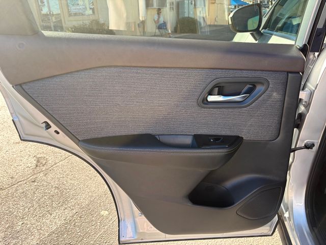 2023 Nissan Rogue SV 2023 Nissan Rogue SV