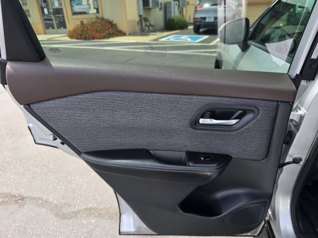 2023 Nissan Rogue SV 2023 Nissan Rogue SV