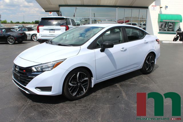 2023 Nissan Versa SR | Granite City, Illinois | MasterCars Company Inc.