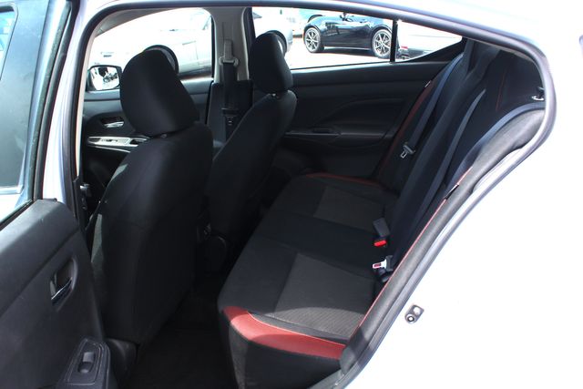 2023 Nissan Versa SR | Granite City, Illinois | MasterCars Company Inc.