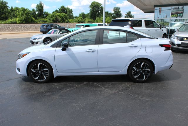2023 Nissan Versa SR | Granite City, Illinois | MasterCars Company Inc.