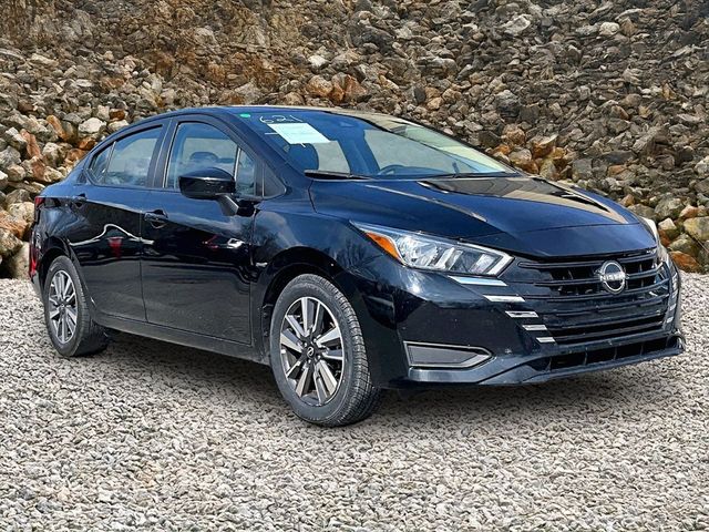 2023 Nissan Versa SV