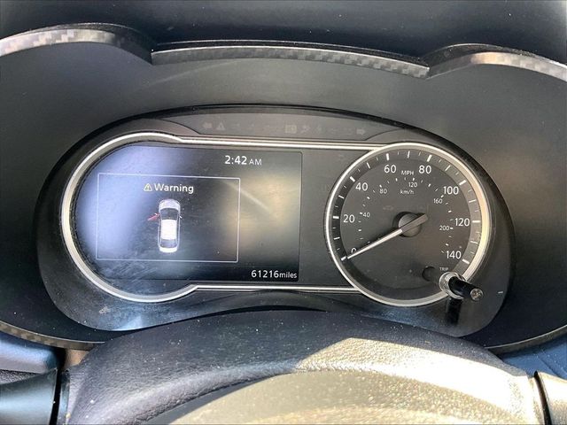 2023 Nissan Versa SV