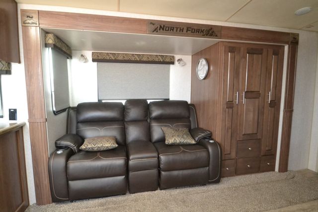 2023 Northwood Arctic Fox 25W