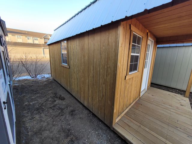 2023 Old Hickory Sheds 10x20 Lofted Barn Play House / Porch