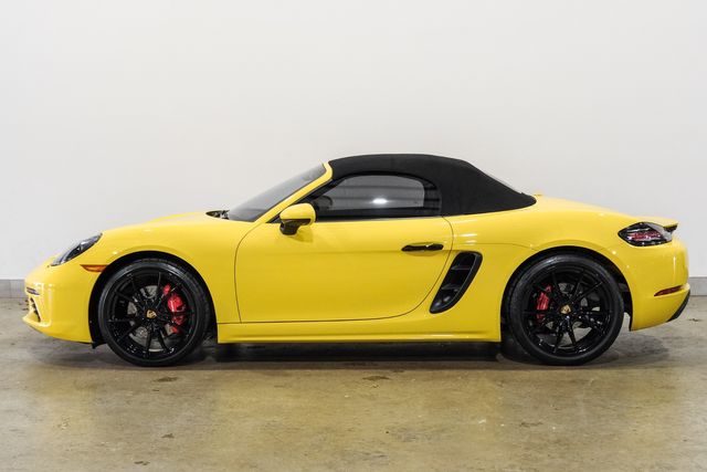 2023 Porsche 718 Boxster S AUTO,PREM PKG,BACK-UP CAM,20IN WHLS,4k | Carrollton, TX | Texas Vehicle Exchange 2023 Porsche 718 Boxster S AUTO,PREM PKG,BACK-UP CAM,20IN WHLS,4k | Carrollton, TX | Texas Vehicle Exchange