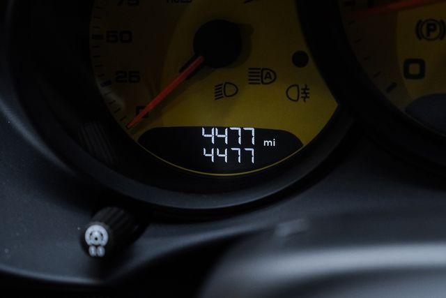 2023 Porsche 718 Boxster S AUTO,PREM PKG,BACK-UP CAM,20IN WHLS,4k | Carrollton, TX | Texas Vehicle Exchange 2023 Porsche 718 Boxster S AUTO,PREM PKG,BACK-UP CAM,20IN WHLS,4k | Carrollton, TX | Texas Vehicle Exchange