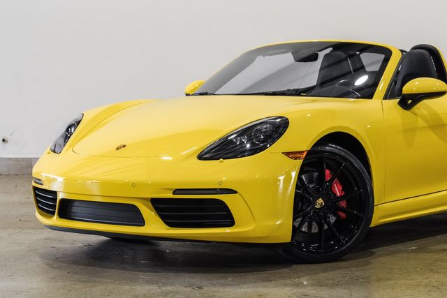 2023 Porsche 718 Boxster S AUTO,PREM PKG,BACK-UP CAM,20IN WHLS,4k | Carrollton, TX | Texas Vehicle Exchange 2023 Porsche 718 Boxster S AUTO,PREM PKG,BACK-UP CAM,20IN WHLS,4k | Carrollton, TX | Texas Vehicle Exchange