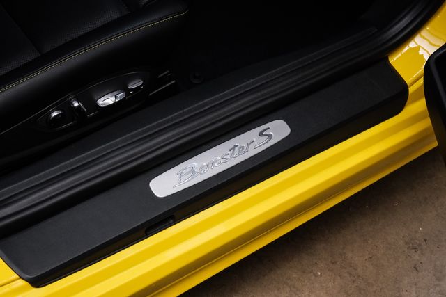 2023 Porsche 718 Boxster S AUTO,PREM PKG,BACK-UP CAM,20IN WHLS,4k | Carrollton, TX | Texas Vehicle Exchange 2023 Porsche 718 Boxster S AUTO,PREM PKG,BACK-UP CAM,20IN WHLS,4k | Carrollton, TX | Texas Vehicle Exchange