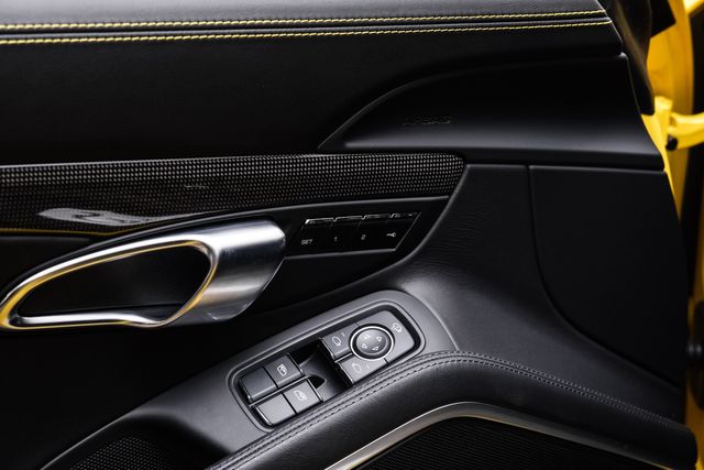 2023 Porsche 718 Boxster S AUTO,PREM PKG,BACK-UP CAM,20IN WHLS,4k | Carrollton, TX | Texas Vehicle Exchange 2023 Porsche 718 Boxster S AUTO,PREM PKG,BACK-UP CAM,20IN WHLS,4k | Carrollton, TX | Texas Vehicle Exchange