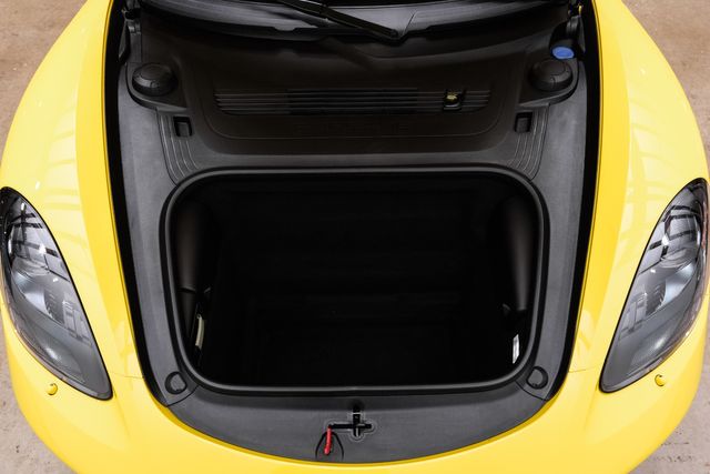 2023 Porsche 718 Boxster S AUTO,PREM PKG,BACK-UP CAM,20IN WHLS,4k | Carrollton, TX | Texas Vehicle Exchange 2023 Porsche 718 Boxster S AUTO,PREM PKG,BACK-UP CAM,20IN WHLS,4k | Carrollton, TX | Texas Vehicle Exchange