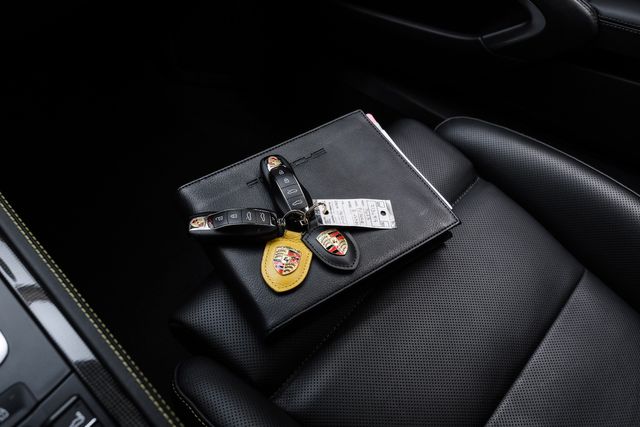 2023 Porsche 718 Boxster S AUTO,PREM PKG,BACK-UP CAM,20IN WHLS,4k | Carrollton, TX | Texas Vehicle Exchange 2023 Porsche 718 Boxster S AUTO,PREM PKG,BACK-UP CAM,20IN WHLS,4k | Carrollton, TX | Texas Vehicle Exchange