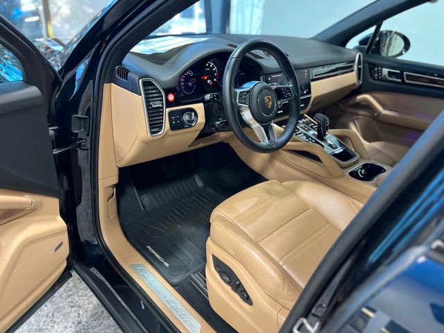 2023 Porsche Cayenne Platinum Edition | Longwood, FL | Millenia Motors 2023 Porsche Cayenne Platinum Edition | Longwood, FL | Millenia Motors
