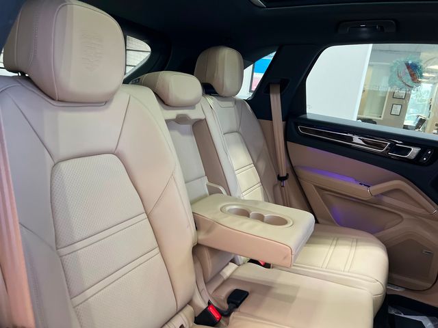 2023 Porsche Cayenne Platinum Edition | Longwood, FL | Millenia Motors 2023 Porsche Cayenne Platinum Edition | Longwood, FL | Millenia Motors