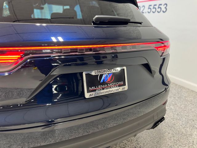2023 Porsche Cayenne Platinum Edition | Longwood, FL | Millenia Motors 2023 Porsche Cayenne Platinum Edition | Longwood, FL | Millenia Motors