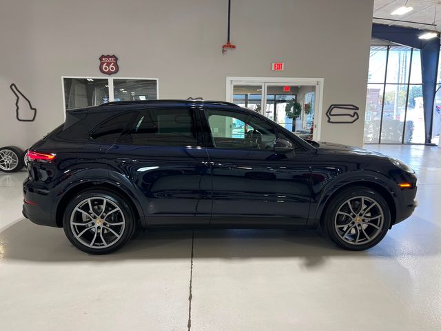 2023 Porsche Cayenne Platinum Edition | Longwood, FL | Millenia Motors
