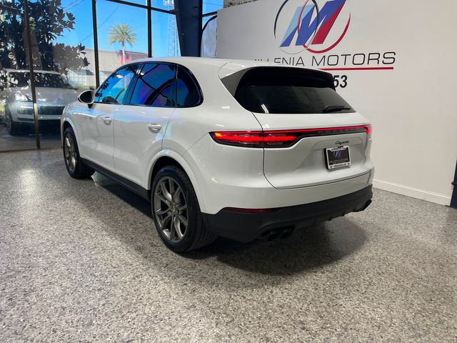 2023 Porsche Cayenne Platinum Edition | Longwood, FL | Millenia Motors