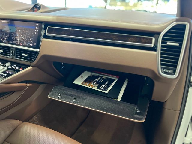 2023 Porsche Cayenne Platinum Edition | Longwood, FL | Millenia Motors