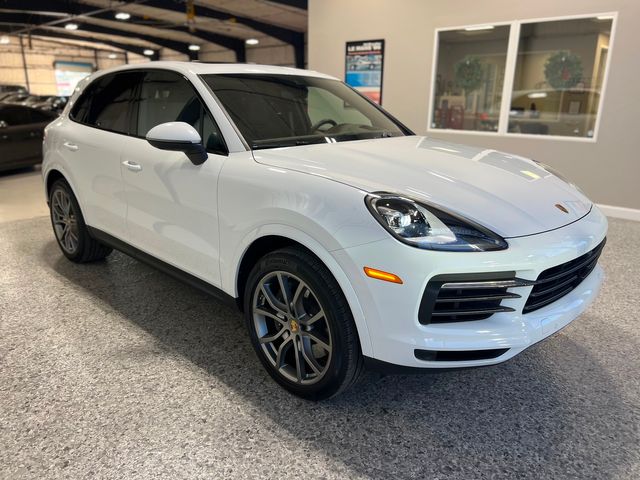 2023 Porsche Cayenne Platinum Edition | Longwood, FL | Millenia Motors