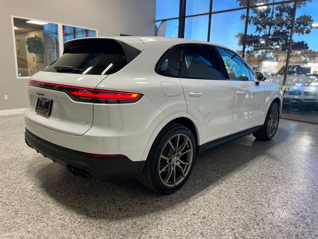 2023 Porsche Cayenne Platinum Edition | Longwood, FL | Millenia Motors