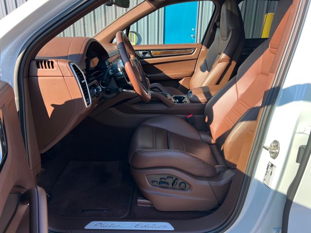 2023 Porsche Cayenne Platinum Edition | Longwood, FL | Millenia Motors
