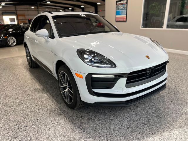 2023 Porsche Macan Base | Longwood, FL | Millenia Motors 2023 Porsche Macan Base | Longwood, FL | Millenia Motors