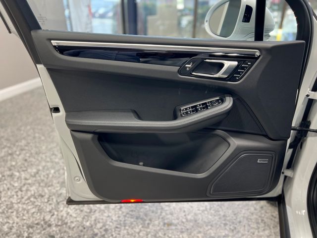 2023 Porsche Macan Base | Longwood, FL | Millenia Motors 2023 Porsche Macan Base | Longwood, FL | Millenia Motors
