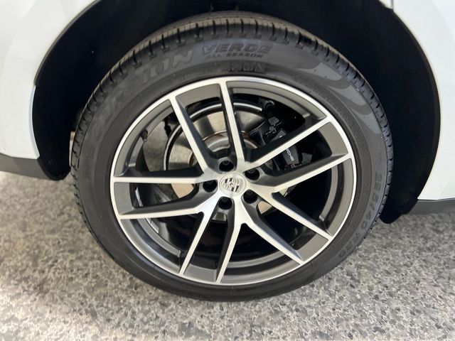 2023 Porsche Macan Base | Longwood, FL | Millenia Motors 2023 Porsche Macan Base | Longwood, FL | Millenia Motors