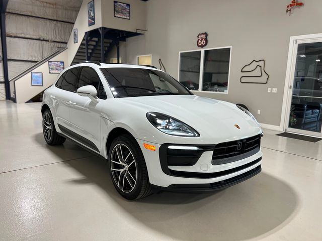 2023 Porsche Macan Base | Longwood, FL | Millenia Motors 2023 Porsche Macan Base | Longwood, FL | Millenia Motors
