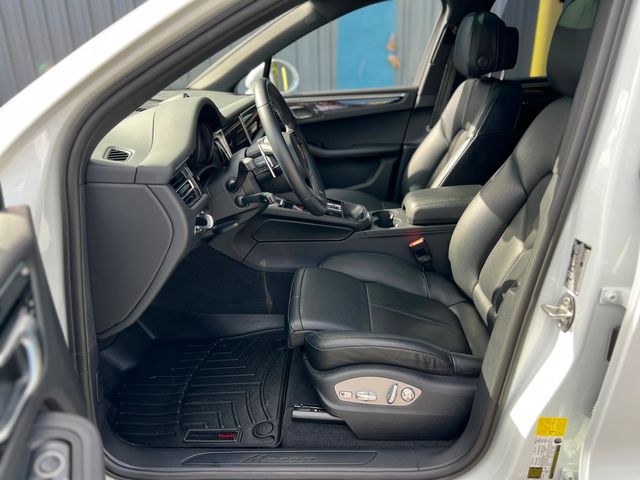 2023 Porsche Macan Base | Longwood, FL | Millenia Motors 2023 Porsche Macan Base | Longwood, FL | Millenia Motors