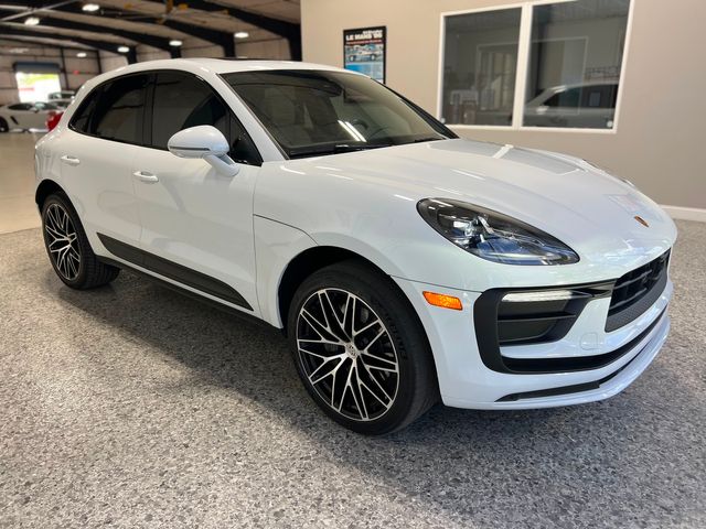 2023 Porsche Macan Base | Longwood, FL | Millenia Motors 2023 Porsche Macan Base | Longwood, FL | Millenia Motors