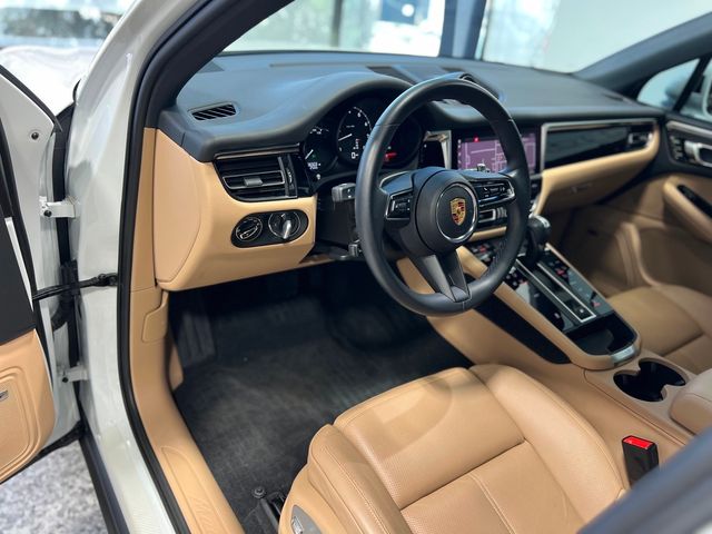 2023 Porsche Macan Base | Longwood, FL | Millenia Motors