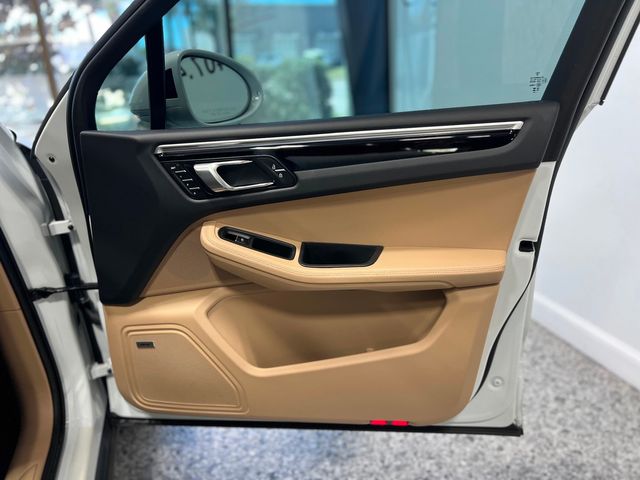 2023 Porsche Macan Base | Longwood, FL | Millenia Motors 2023 Porsche Macan Base | Longwood, FL | Millenia Motors