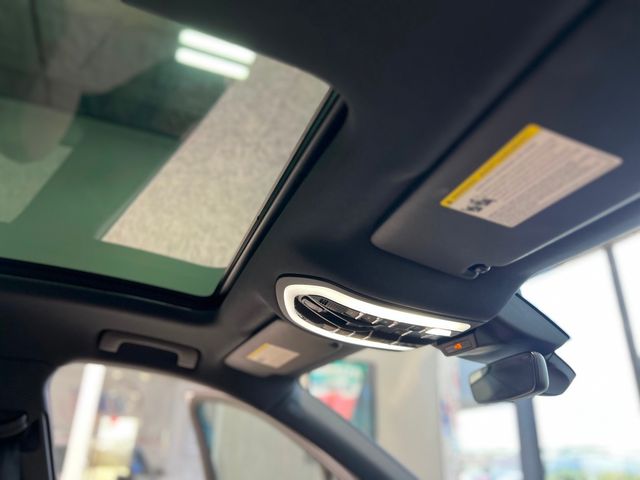 2023 Porsche Macan Base | Longwood, FL | Millenia Motors