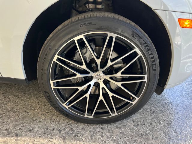2023 Porsche Macan Base | Longwood, FL | Millenia Motors 2023 Porsche Macan Base | Longwood, FL | Millenia Motors