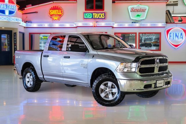 2023 Ram 1500 Classic SLT