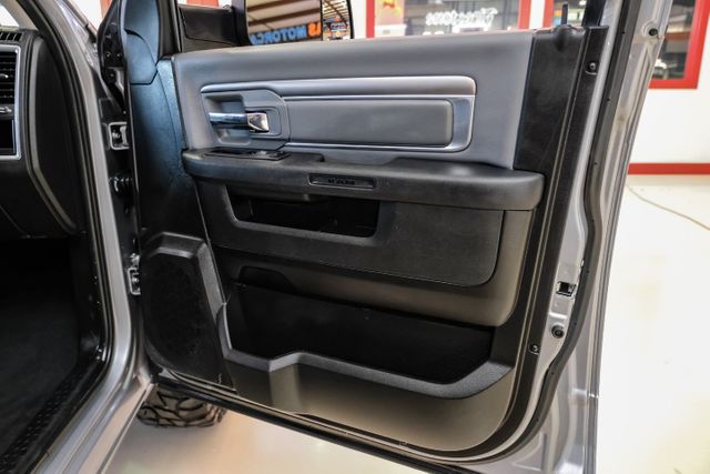 2023 Ram 1500 Classic SLT | Addison, TX | Mr Car Guys 2023 Ram 1500 Classic SLT | Addison, TX | Mr Car Guys