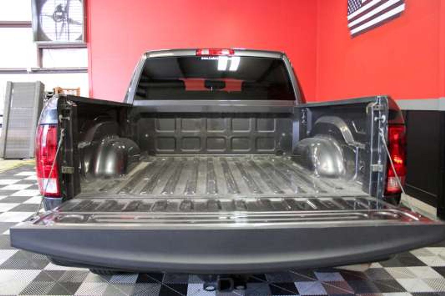 2023 Ram 1500 Classic Express - 5