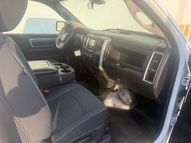 2023 Ram 1500 Classic Tradesman | Irving, Texas | Hopper Motorplex 2023 Ram 1500 Classic Tradesman | Irving, Texas | Hopper Motorplex