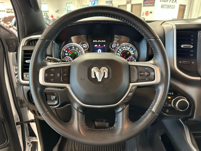 2023 Ram 1500 Big Horn/Lone Star 5.7 HEMI Level 1 Package