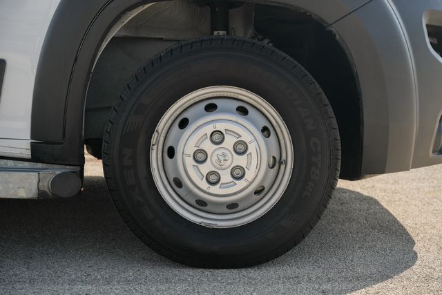 2023 Ram ProMaster 2500 136 WB LOW ROOF / CLEAN CARFAX | Austin, TX | Rocky Mountain Truck Stop Austin