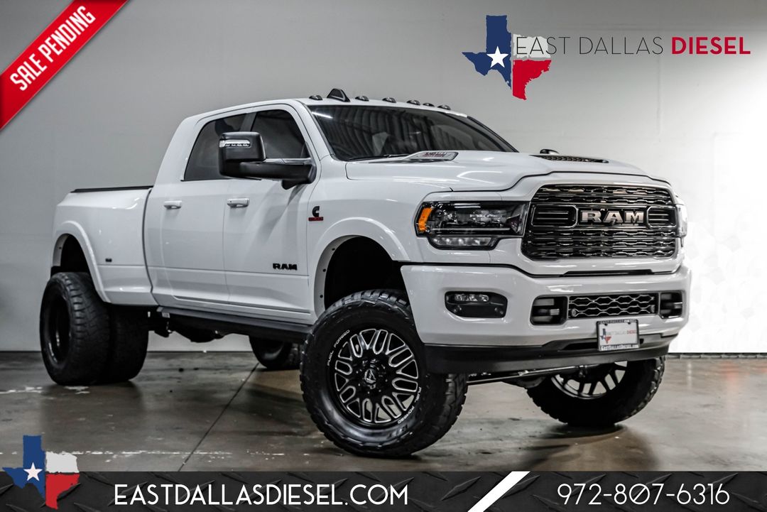 2023 Ram 3500 Limited NIGHT EDITION BDS LIFT 22