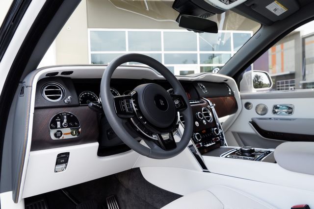 2023 Rolls-Royce Cullinan Urban Automotive Widebody | Orlando, FL | Ultimate Auto 2023 Rolls-Royce Cullinan Urban Automotive Widebody | Orlando, FL | Ultimate Auto