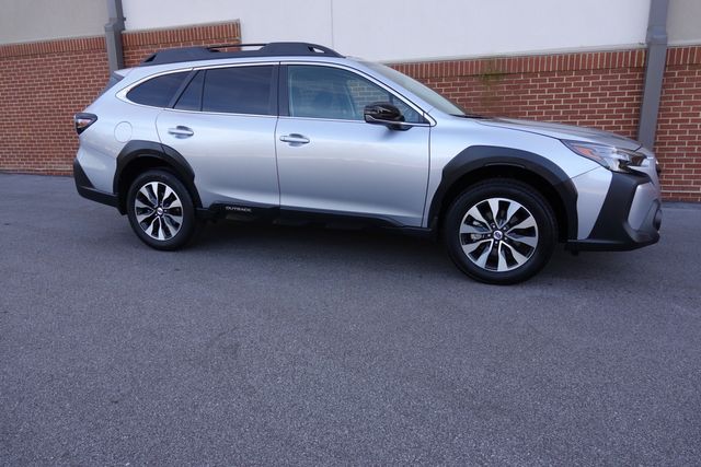 2023 Subaru Outback Limited XT | Loganville, Georgia | Executive Auto