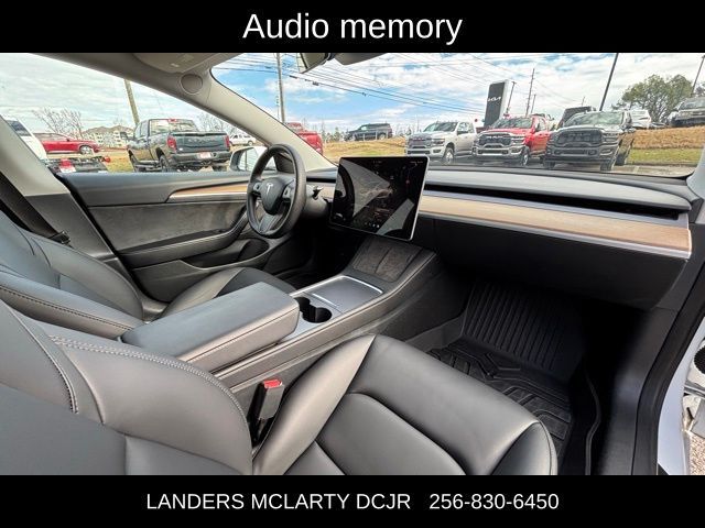 2023 Tesla Model 3 Base