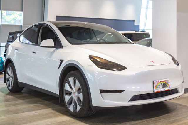 2023 Tesla Model Y AWD Long Range