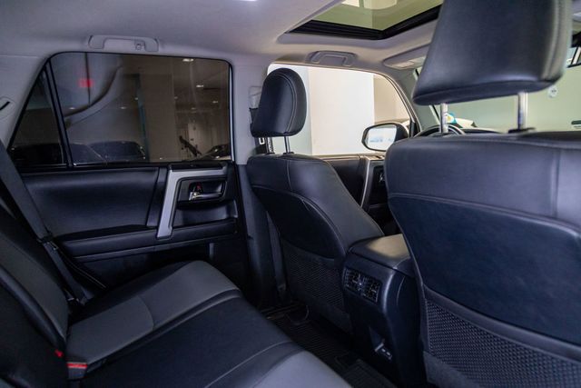 2023 Toyota 4Runner w/Leather SR5 Premium