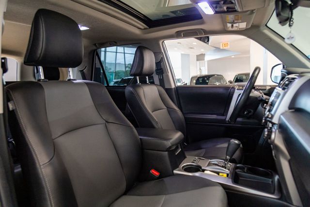 2023 Toyota 4Runner w/Leather SR5 Premium