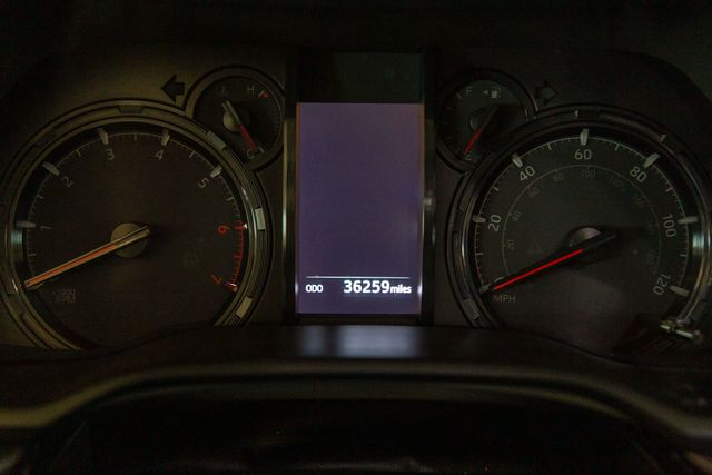 2023 Toyota 4Runner w/Leather SR5 Premium